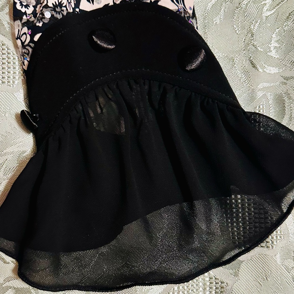 Jacket & Dress - Picture 6 of 9